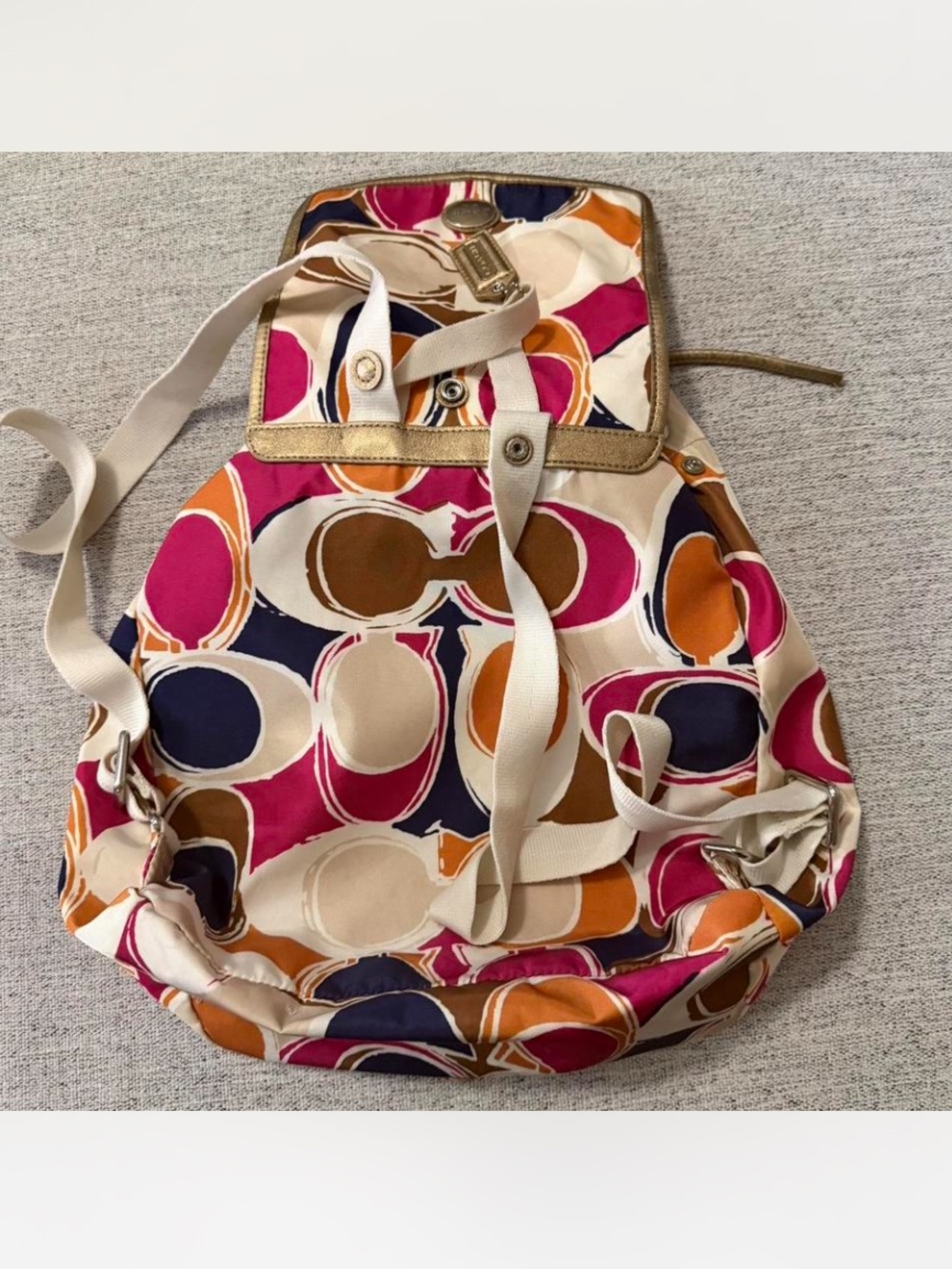 Coach Y2K Colorful Retro Circle Print Backpack - Picture 8 of 8